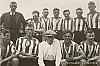 Voetbalelftal 1937 Reint Winters.jpg